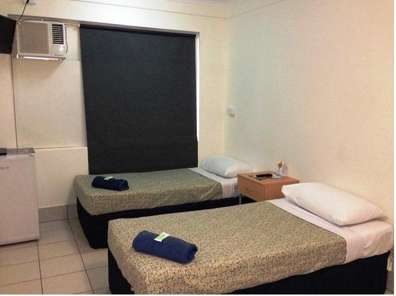 דארווין Hiway Inn Motel מראה חיצוני תמונה