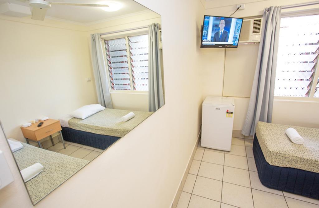 דארווין Hiway Inn Motel מראה חיצוני תמונה